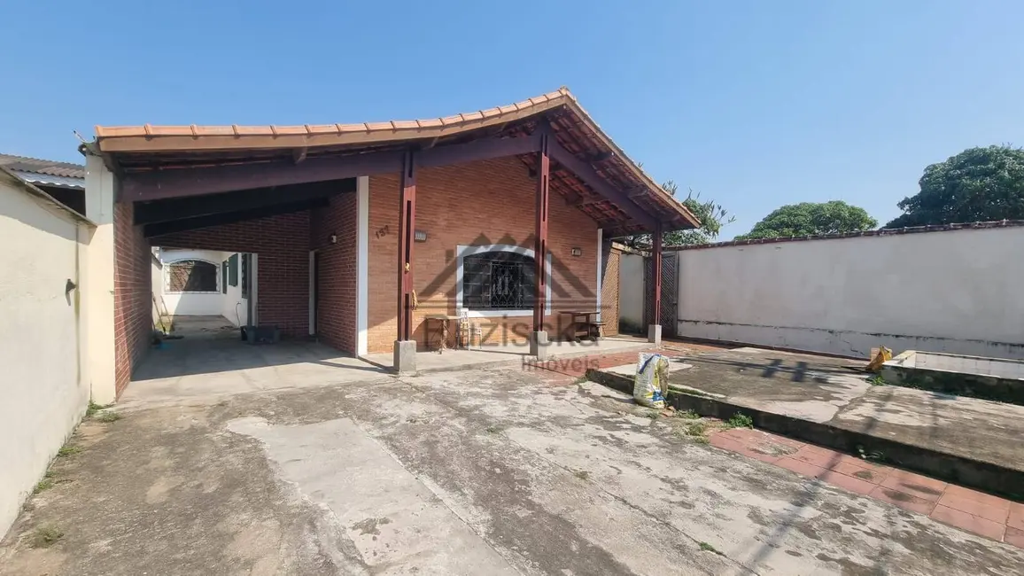 Foto 1 de Casa com 3 quartos à venda, 300m2 em Centro, Itanhaem - SP