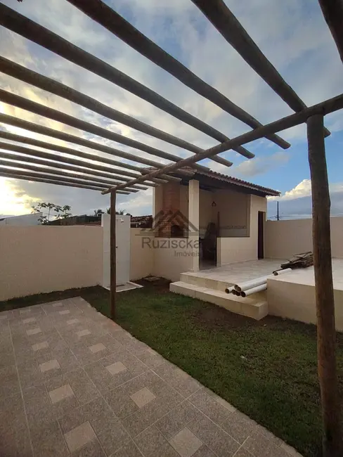 Foto 4 de Casa com 2 quartos à venda, 267m2 em Itanhaem - SP