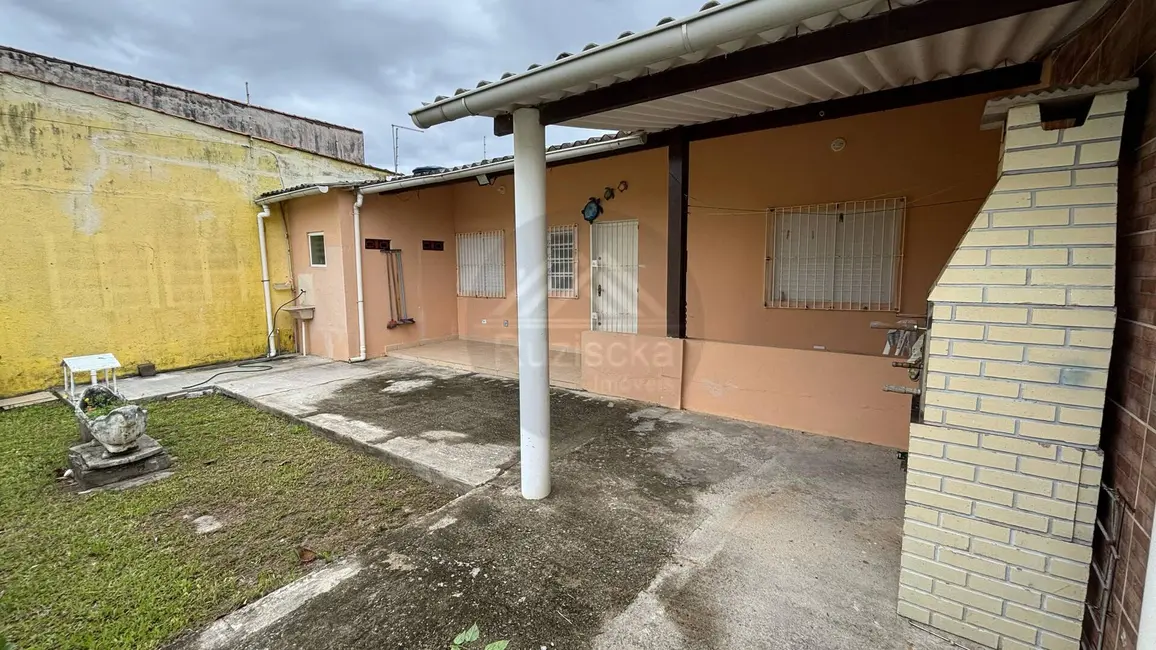 Foto 3 de Casa com 1 quarto à venda, 250m2 em Itanhaem - SP