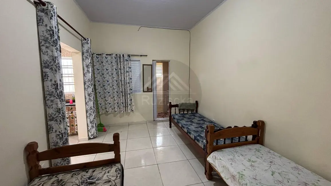 Foto 7 de Casa com 1 quarto à venda, 250m2 em Itanhaem - SP