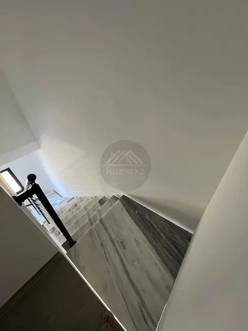 Foto 7 de Casa com 2 quartos à venda, 74m2 em Itanhaem - SP