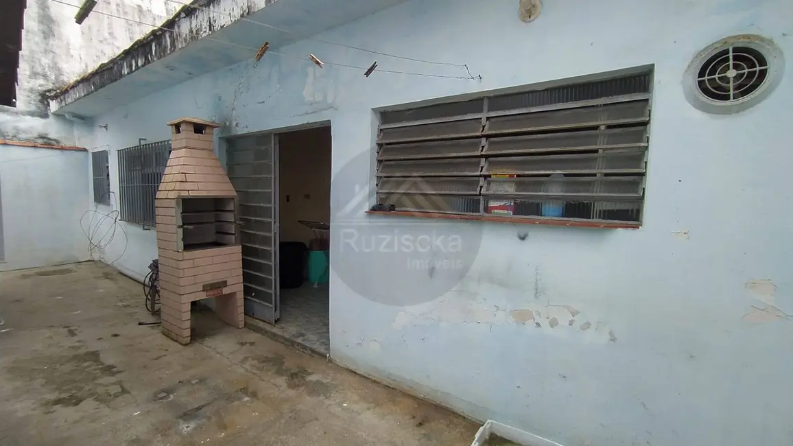 Foto 6 de Casa com 4 quartos à venda, 273m2 em Itanhaem - SP