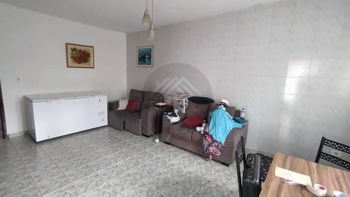 Foto 9 de Casa com 4 quartos à venda, 273m2 em Itanhaem - SP