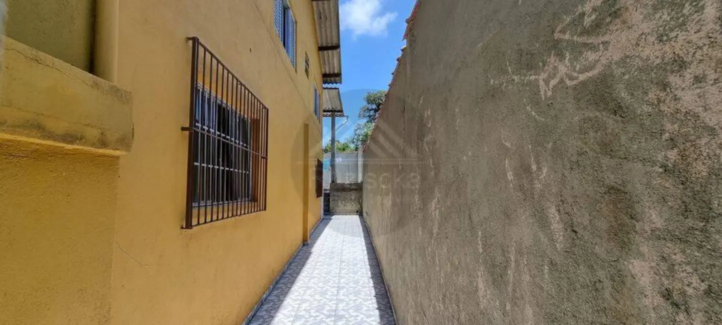 Casa com 2 quartos à venda, 300m2 em Itanhaem - SP - imagem 7 Foto 7 de Casa com 2 quartos à venda, 300m2 em Itanhaem - SP