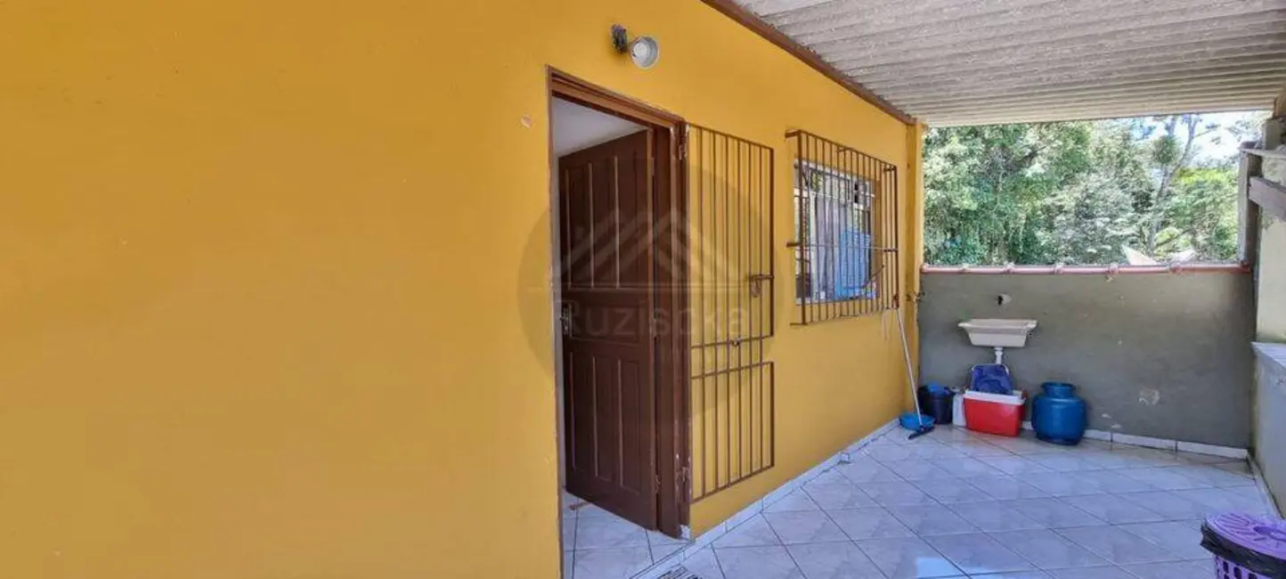 Casa com 2 quartos à venda, 300m2 em Itanhaem - SP - imagem 6 Foto 6 de Casa com 2 quartos à venda, 300m2 em Itanhaem - SP