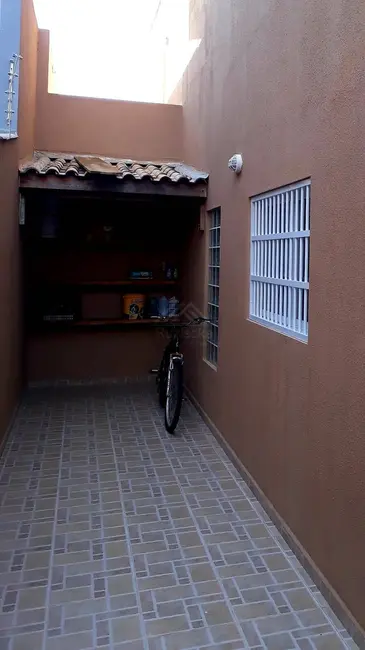 Foto 7 de Casa com 2 quartos à venda, 150m2 em Itanhaem - SP