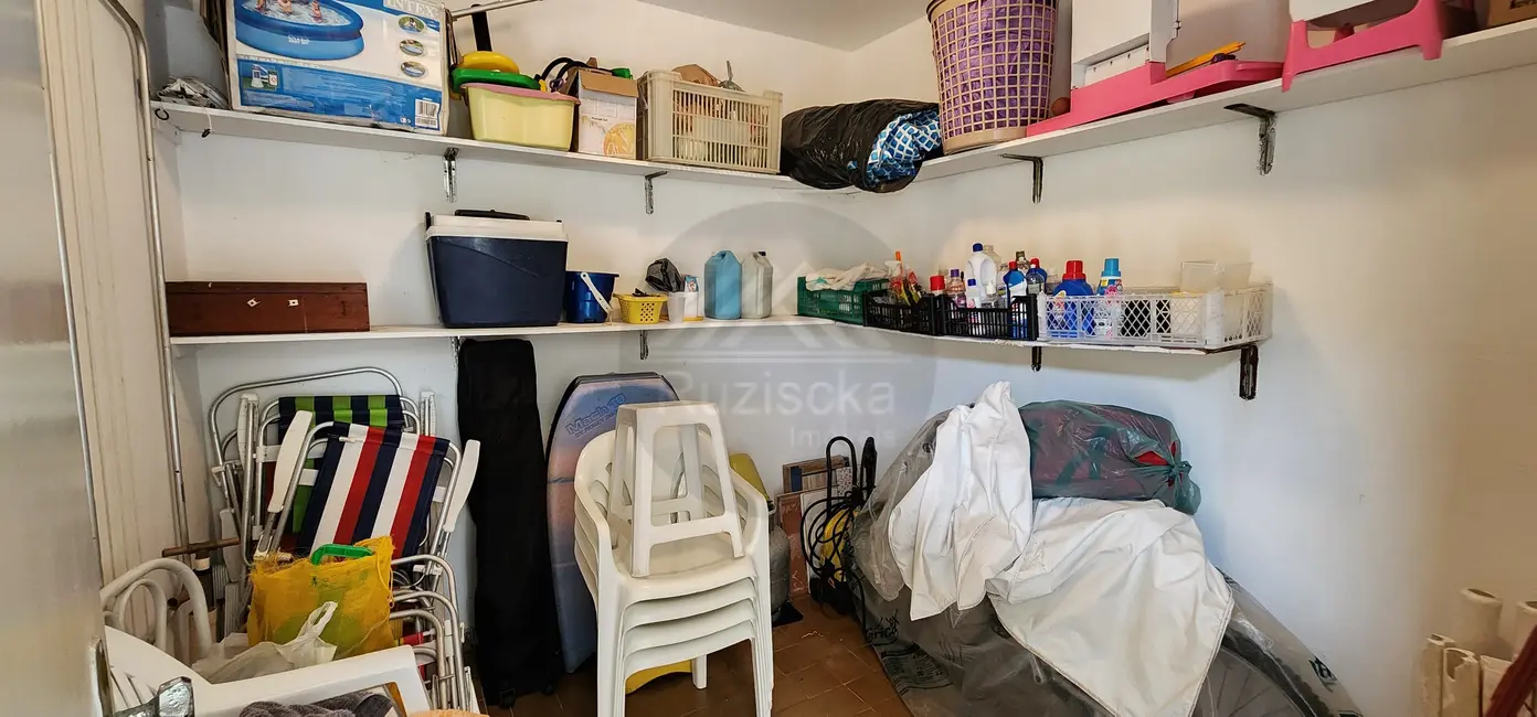 Foto 7 de Casa com 4 quartos à venda, 300m2 em Itanhaem - SP