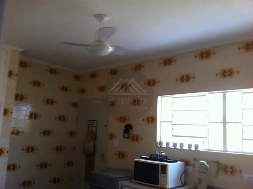 Foto 8 de Casa com 4 quartos à venda, 300m2 em Itanhaem - SP