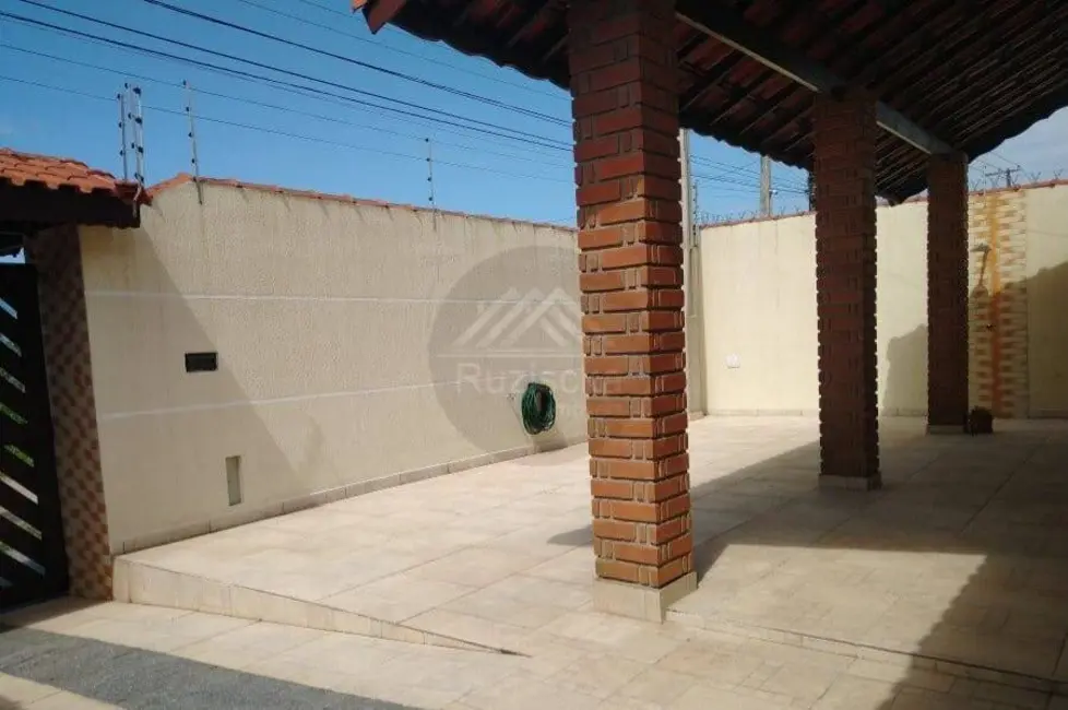Foto 5 de Casa com 3 quartos à venda, 420m2 em Itanhaem - SP