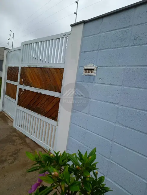 Foto 1 de Casa com 2 quartos à venda, 125m2 em Itanhaem - SP