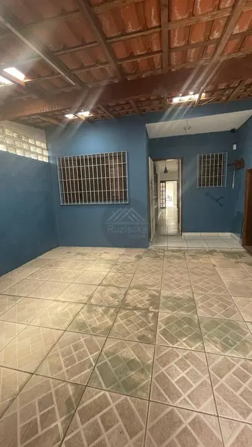 Foto 1 de Casa com 2 quartos à venda, 170m2 em Itanhaem - SP