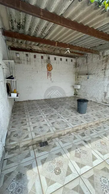 Foto 4 de Casa com 2 quartos à venda, 170m2 em Itanhaem - SP