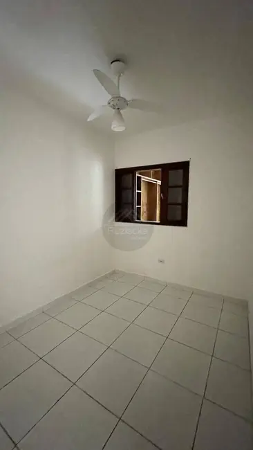 Foto 3 de Casa com 2 quartos à venda, 170m2 em Itanhaem - SP