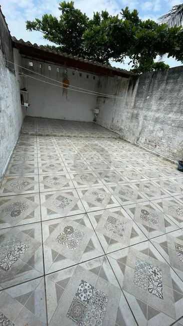 Foto 5 de Casa com 2 quartos à venda, 170m2 em Itanhaem - SP