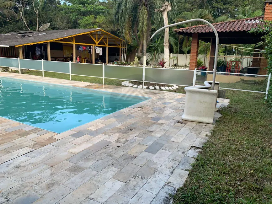 Chácara com 3 quartos à venda, 2400m2 em Itanhaem - SP - imagem 2 Foto 2 de Chácara com 3 quartos à venda, 2400m2 em Itanhaem - SP