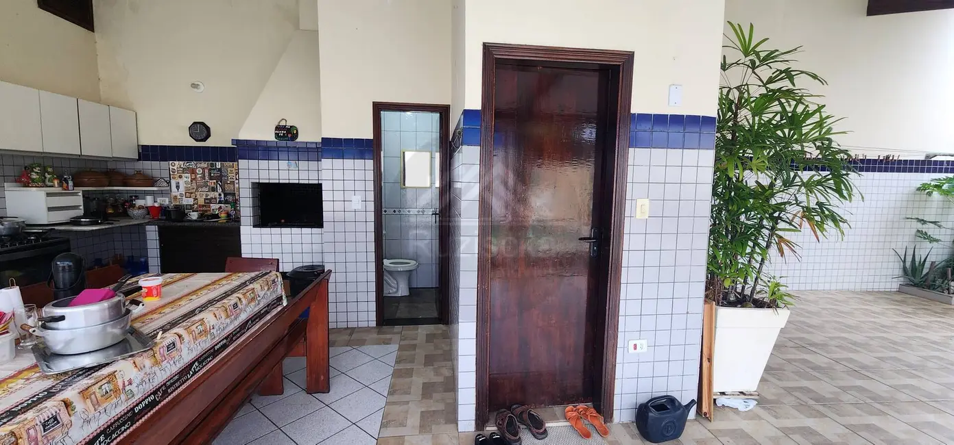 Foto 8 de Casa com 2 quartos à venda, 325m2 em Itanhaem - SP