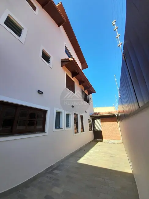Foto 9 de Casa com 6 quartos à venda, 286m2 em Itanhaem - SP