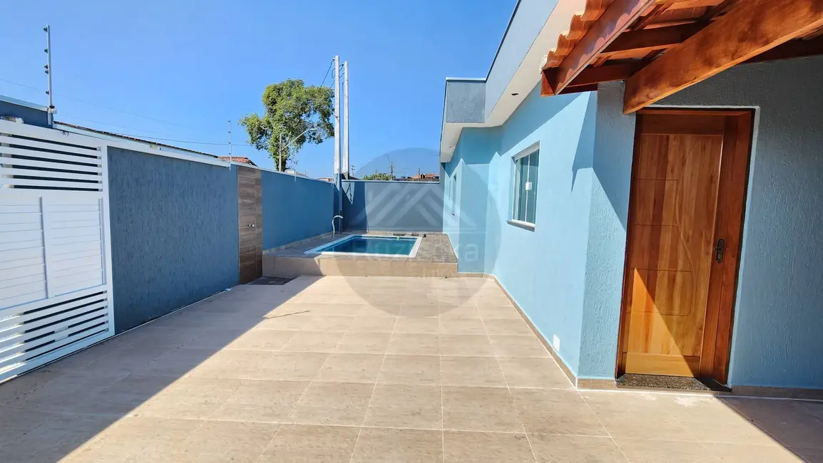 Casa com 2 quartos à venda, 154m2 em Itanhaem - SP - imagem 3 Foto 3 de Casa com 2 quartos à venda, 154m2 em Itanhaem - SP