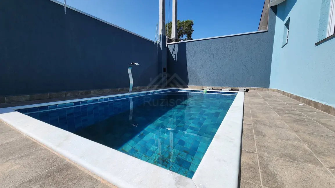 Casa com 2 quartos à venda, 154m2 em Itanhaem - SP - imagem 6 Foto 6 de Casa com 2 quartos à venda, 154m2 em Itanhaem - SP