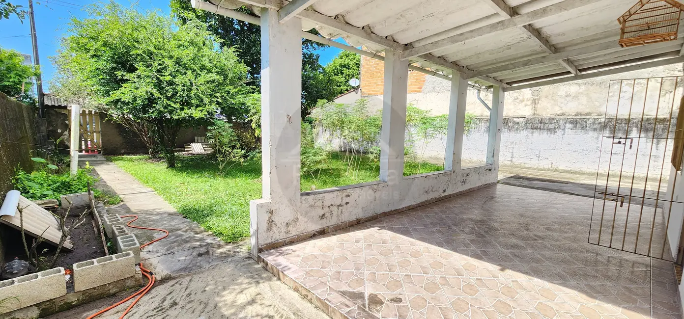 Foto 5 de Casa com 2 quartos à venda, 663m2 em Itanhaem - SP