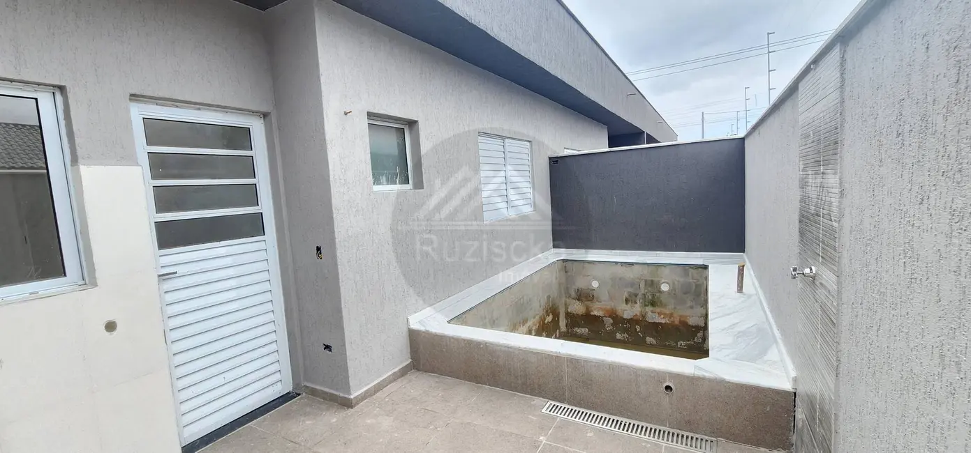 Foto 7 de Casa de Condomínio com 2 quartos à venda, 67m2 em Itanhaem - SP