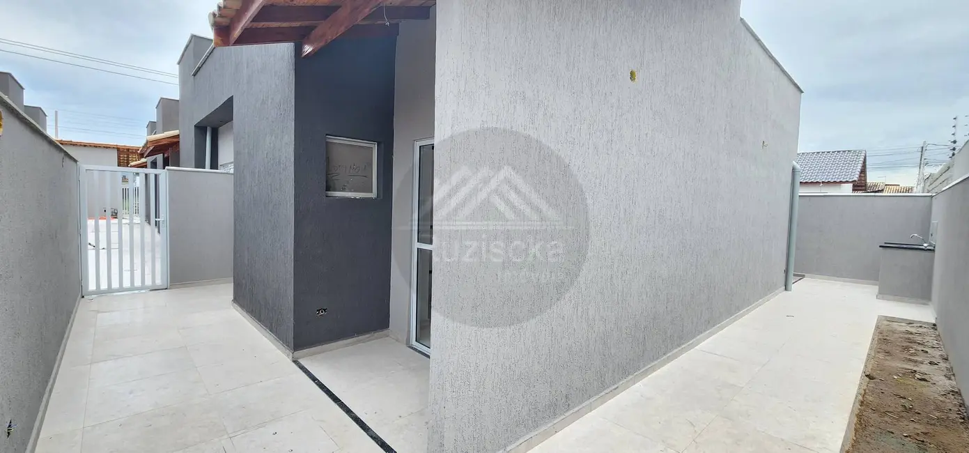 Foto 6 de Casa de Condomínio com 2 quartos à venda, 67m2 em Itanhaem - SP