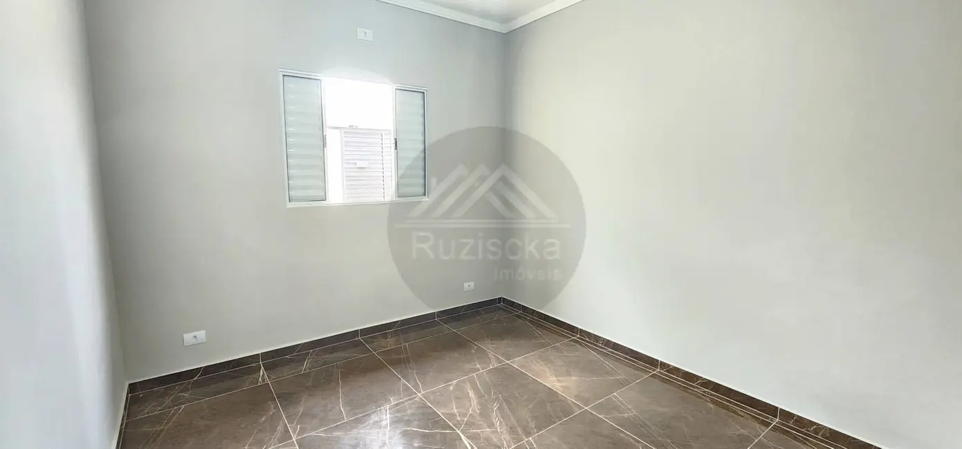 Foto 6 de Casa com 3 quartos à venda, 210m2 em Itanhaem - SP