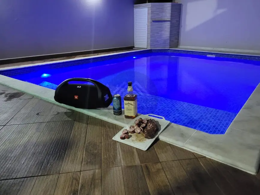 Foto 3 de Casa com 2 quartos à venda, 345m2 em Itanhaem - SP