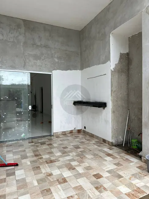 Foto 3 de Casa com 3 quartos à venda, 250m2 em Itanhaem - SP