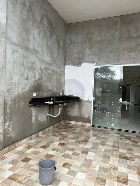 Foto 4 de Casa com 3 quartos à venda, 250m2 em Itanhaem - SP