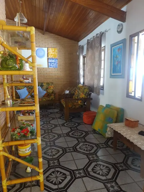 Foto 4 de Casa com 4 quartos à venda, 292m2 em Itanhaem - SP