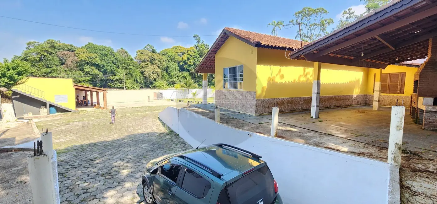 Foto 2 de Chácara com 5 quartos à venda, 2183m2 em Itanhaem - SP