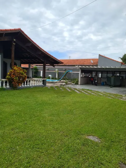 Foto 5 de Casa com 4 quartos à venda, 900m2 em Itanhaem - SP