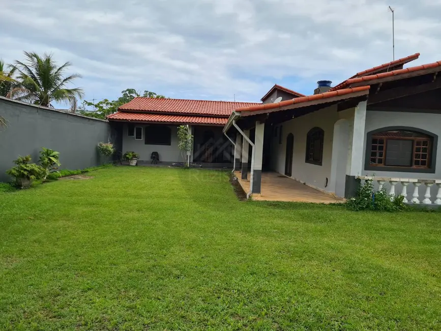 Foto 6 de Casa com 4 quartos à venda, 900m2 em Itanhaem - SP