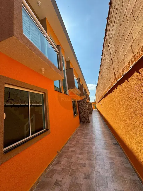 Casa de Condomínio com 2 quartos à venda, 59m2 em Itanhaem - SP - imagem 3 Foto 3 de Casa de Condomínio com 2 quartos à venda, 59m2 em Itanhaem - SP