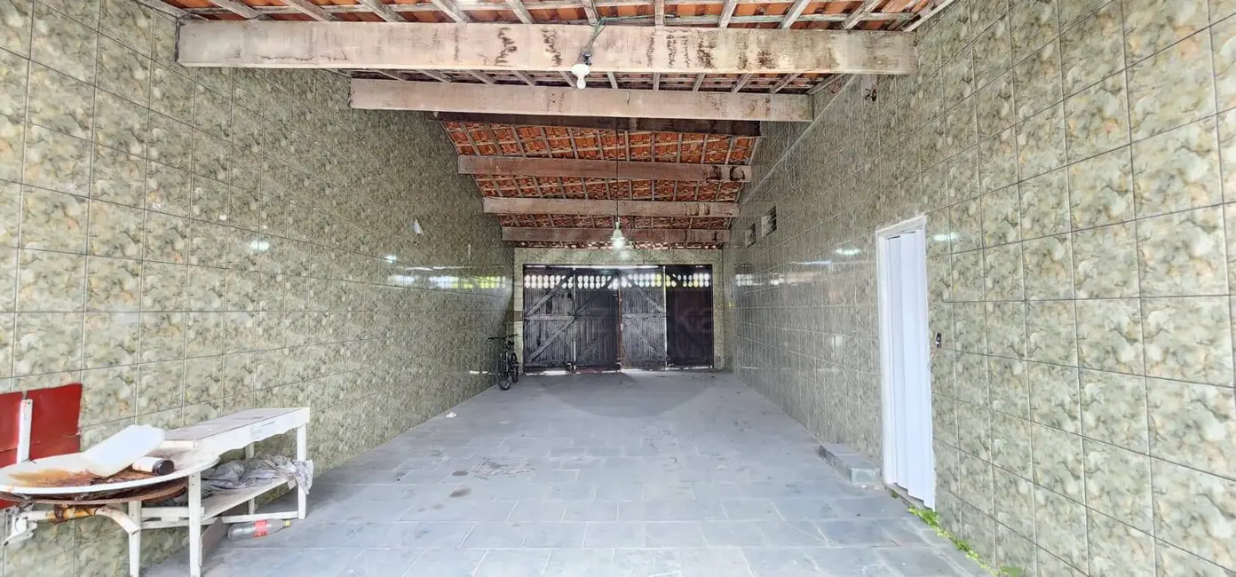 Sala Comercial à venda em Itanhaem - SP - imagem 17 Foto 17 de Sala Comercial à venda em Itanhaem - SP