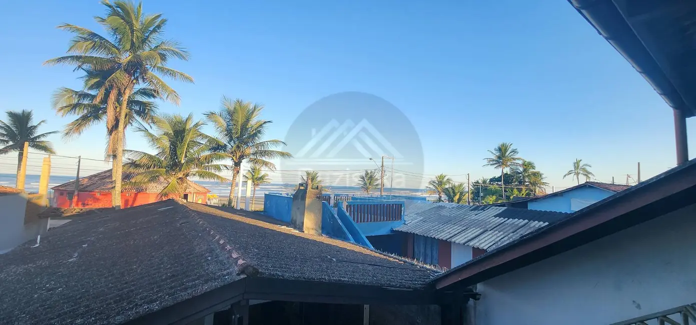 Foto 9 de Casa com 4 quartos à venda, 280m2 em Itanhaem - SP