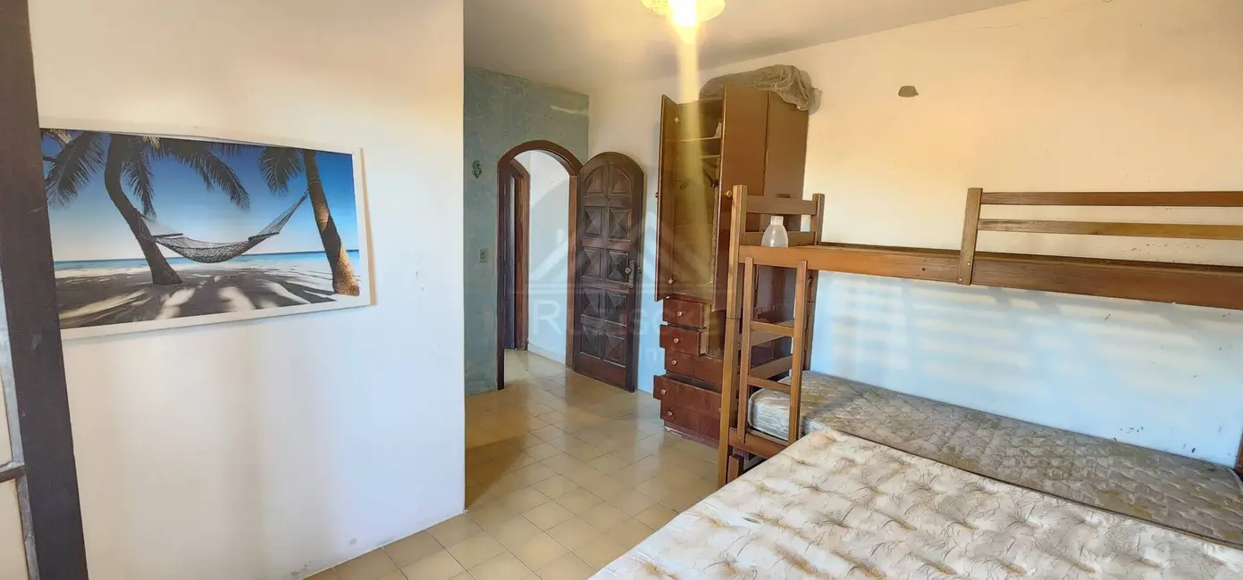 Foto 5 de Casa com 4 quartos à venda, 280m2 em Itanhaem - SP