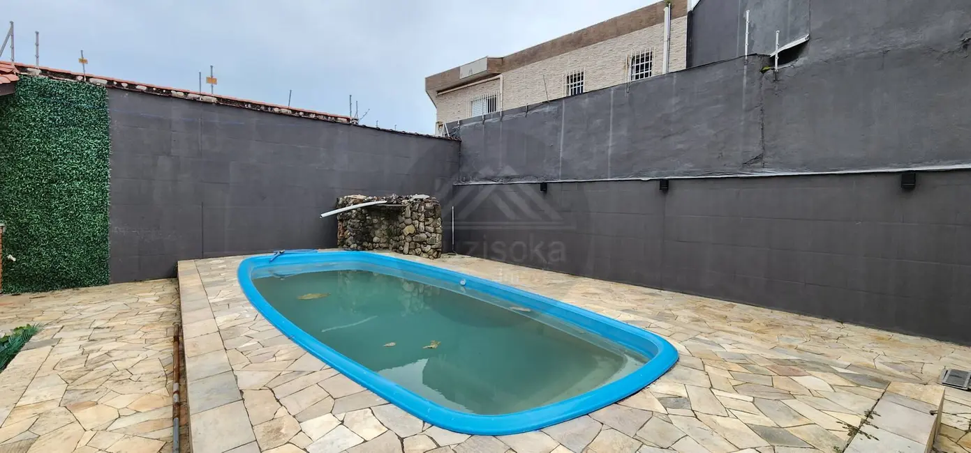 Foto 4 de Casa com 3 quartos à venda, 325m2 em Itanhaem - SP