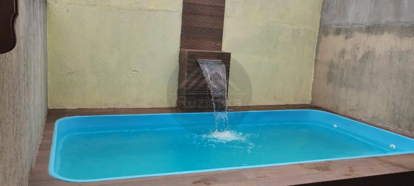 Foto 1 de Casa com 2 quartos à venda, 125m2 em Itanhaem - SP