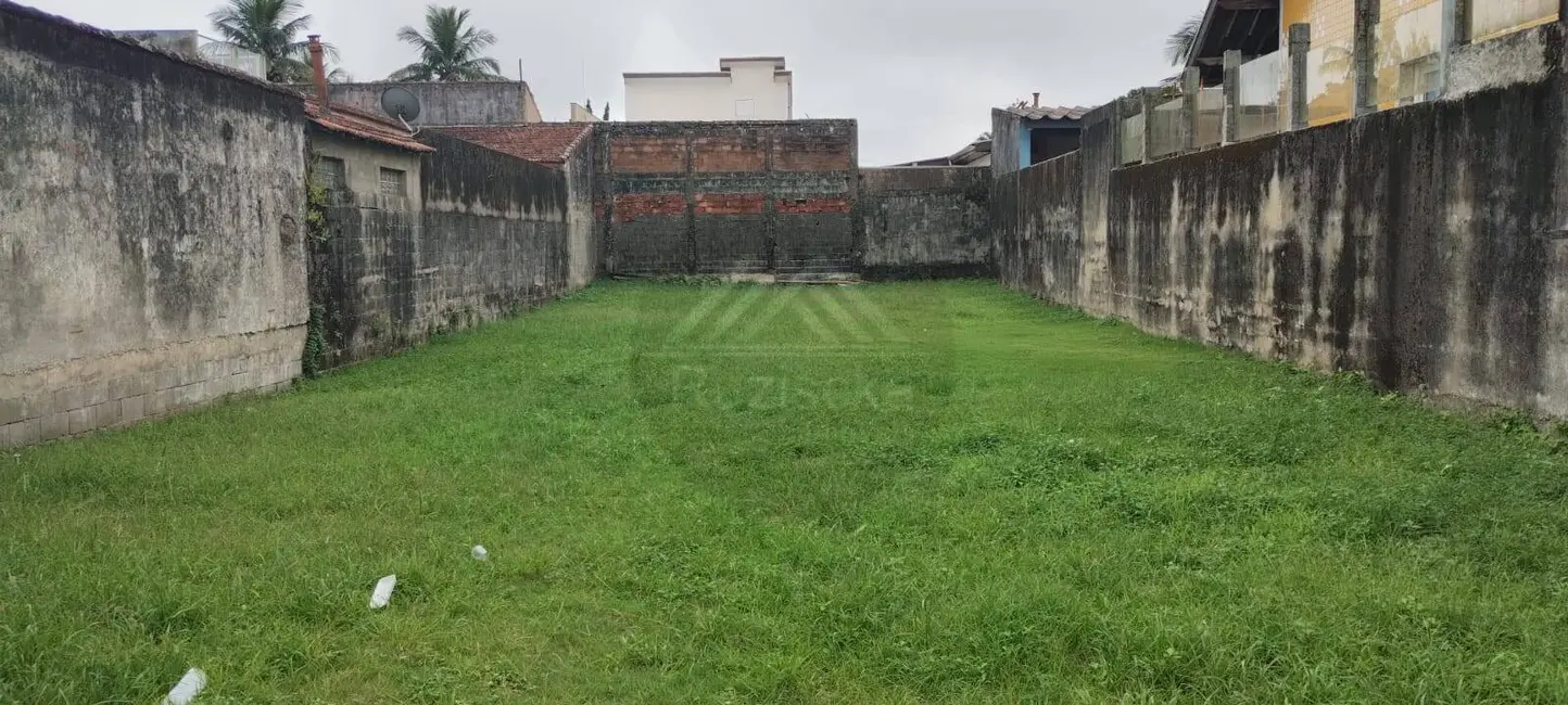 Foto 1 de Terreno / Lote à venda, 480m2 em Itanhaem - SP