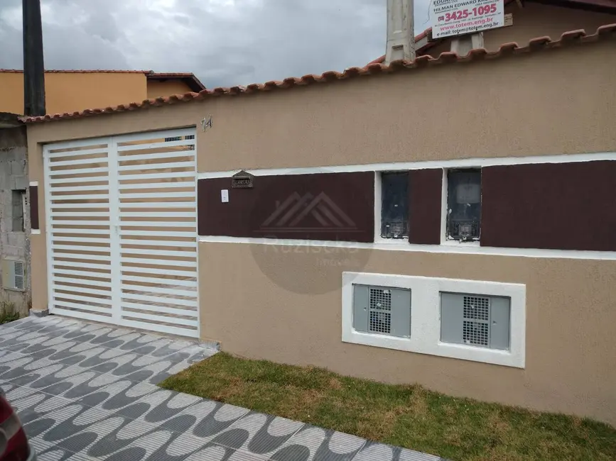 Foto 1 de Casa com 2 quartos à venda, 125m2 em Itanhaem - SP