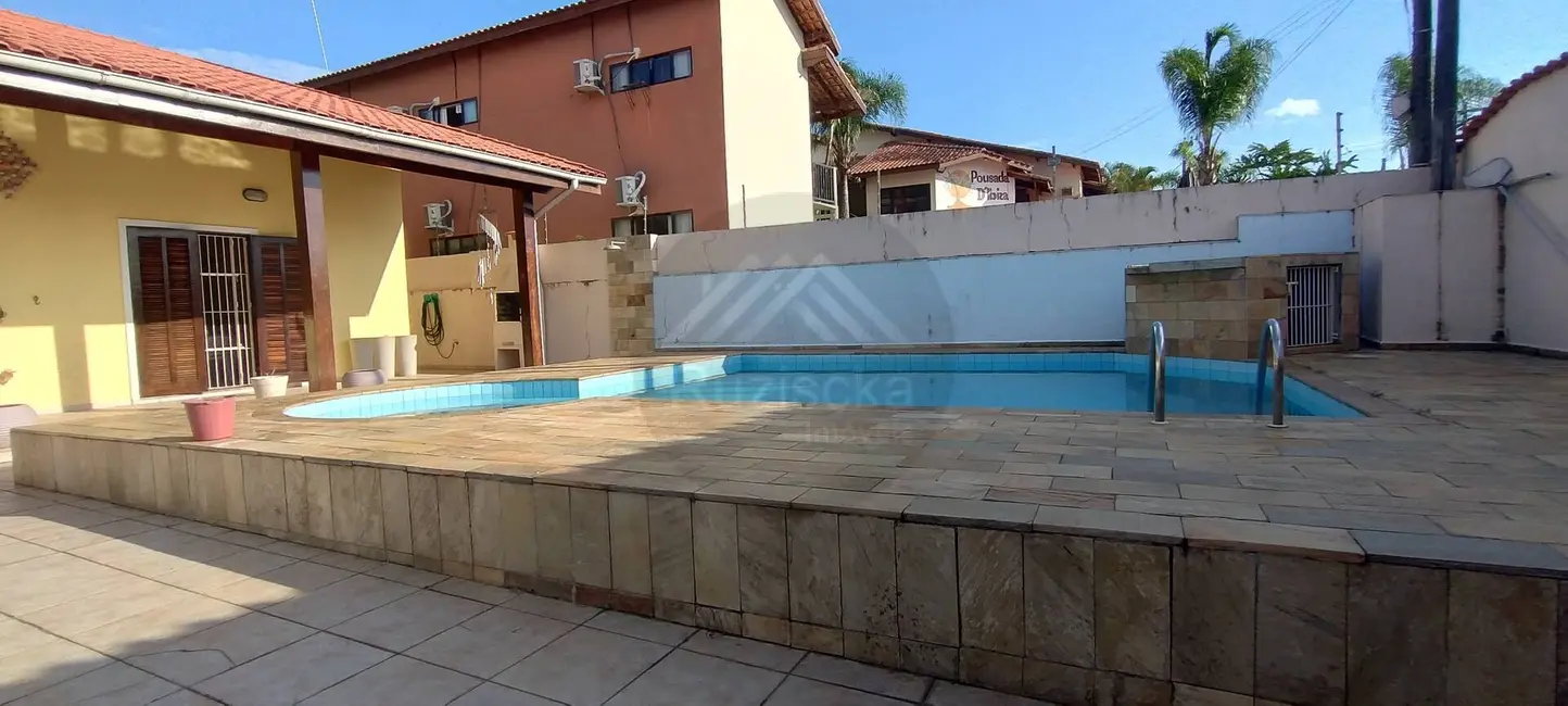 Foto 6 de Casa com 3 quartos à venda, 473m2 em Itanhaem - SP