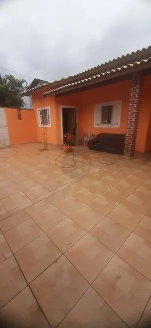 Foto 3 de Casa com 2 quartos à venda, 250m2 em Itanhaem - SP