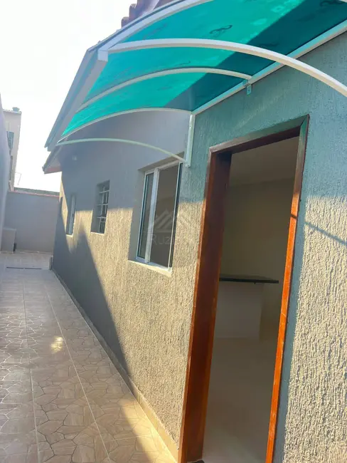 Foto 2 de Casa com 2 quartos à venda, 125m2 em Itanhaem - SP