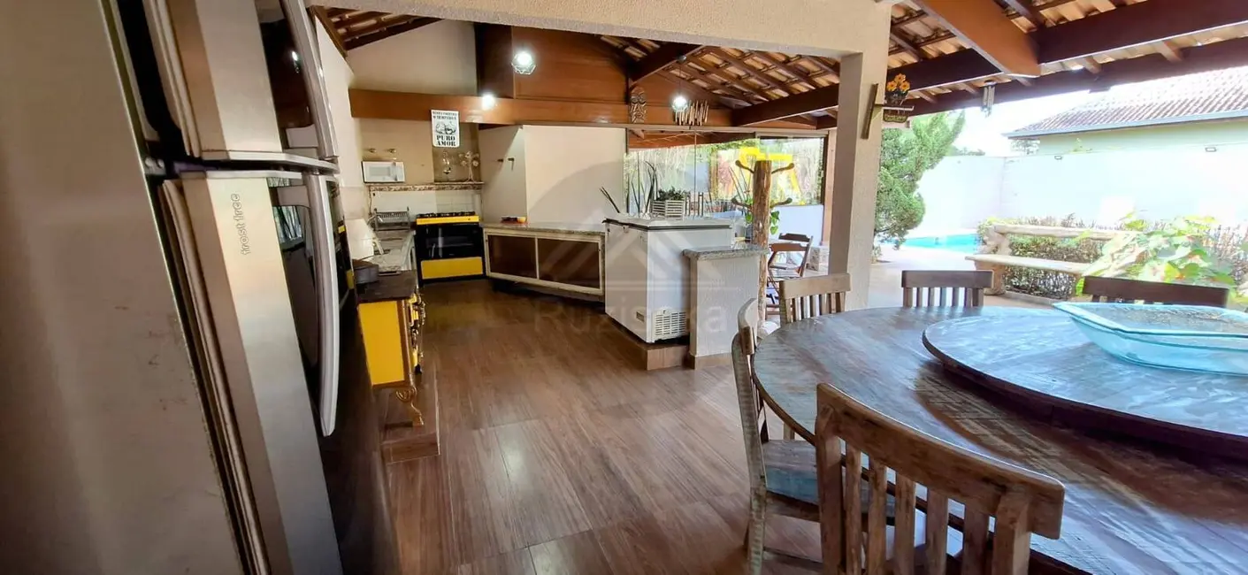 Casa com 5 quartos à venda, 1070m2 em Peruibe - SP - imagem 5 Foto 5 de Casa com 5 quartos à venda, 1070m2 em Peruibe - SP