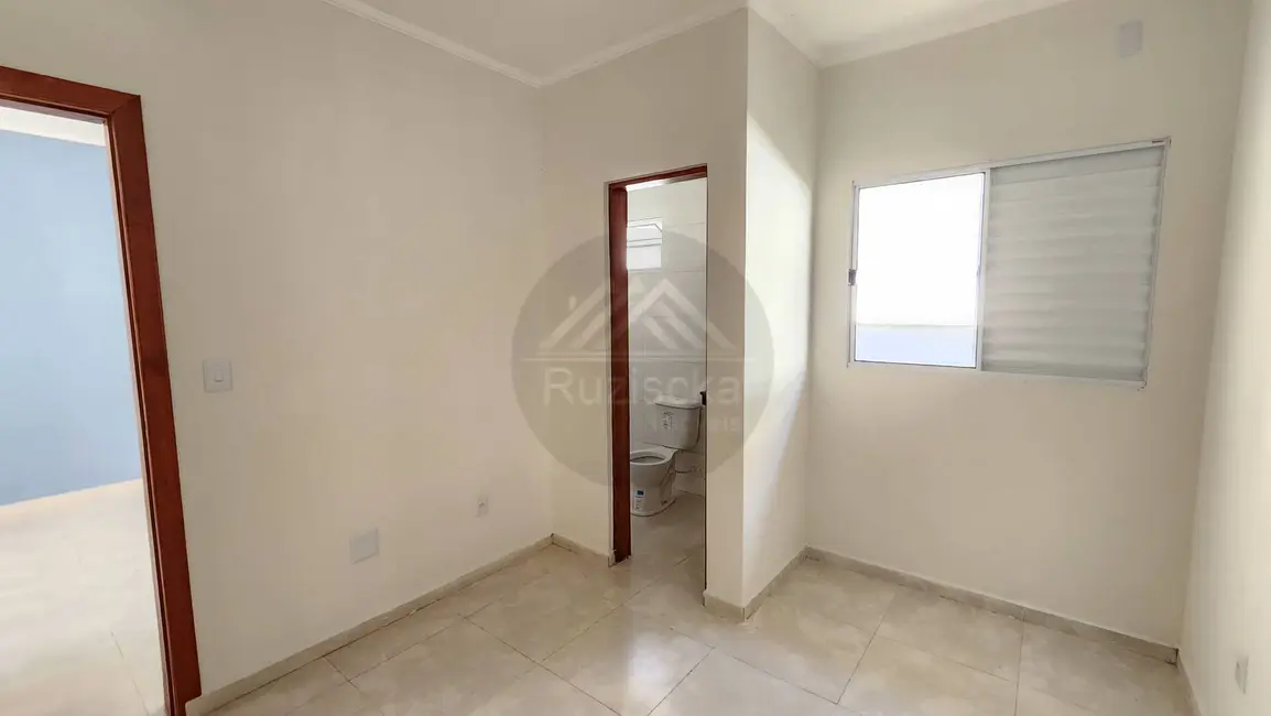 Casa de Condomínio com 2 quartos à venda, 60m2 em Itanhaem - SP - imagem 4 Foto 4 de Casa de Condomínio com 2 quartos à venda, 60m2 em Itanhaem - SP