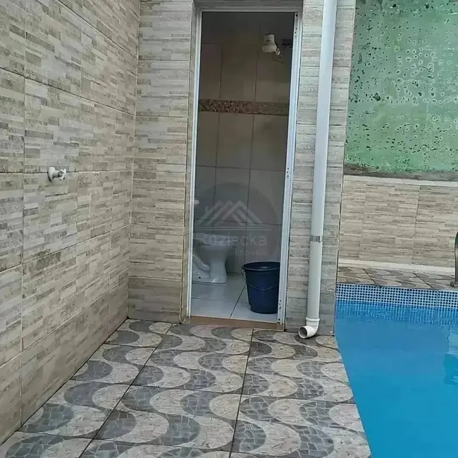 Foto 8 de Casa com 2 quartos à venda, 135m2 em Itanhaem - SP
