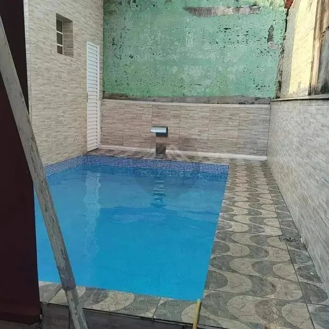 Foto 5 de Casa com 2 quartos à venda, 135m2 em Itanhaem - SP