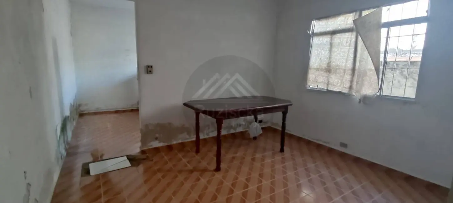 Foto 9 de Casa com 2 quartos à venda, 135m2 em Itanhaem - SP